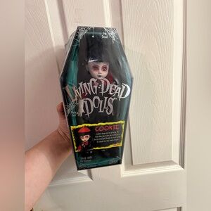 Mezco 2003 COOKIE LIVING DEAD DOLLS discontinued NEW IN BOX goth Girl Scout Y2K